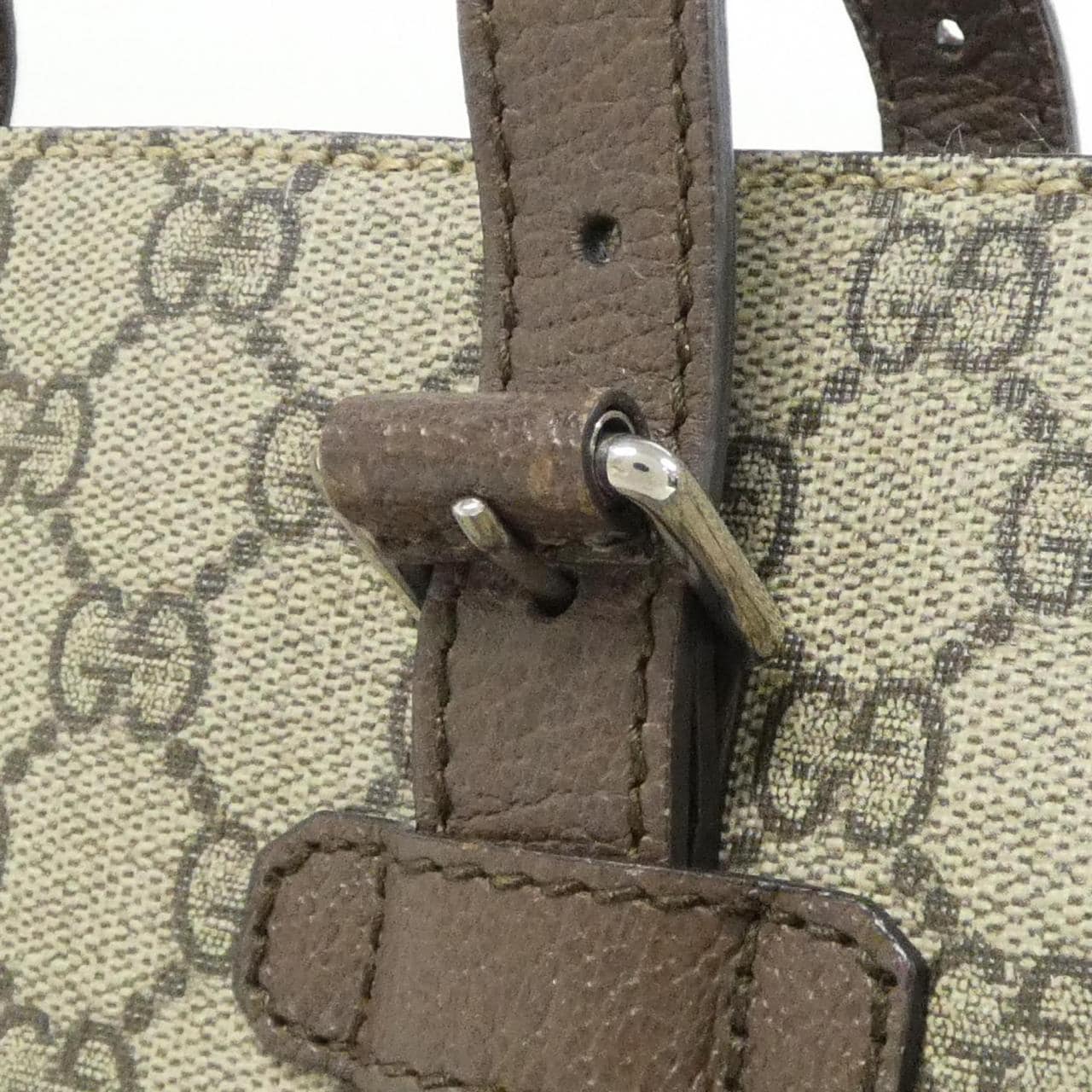 グッチ 643814 92TDN バッグ