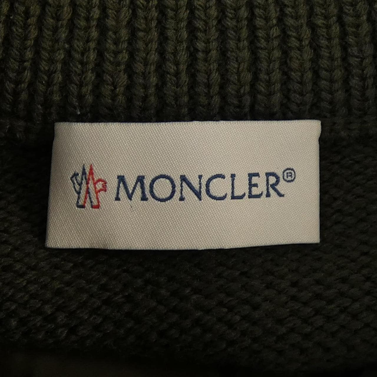 モンクレール MONCLER ダウンジャケット