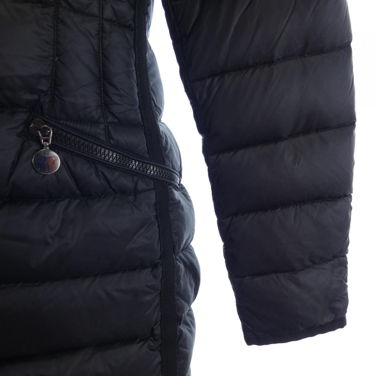 モンクレール MONCLER ダウンジャケット
