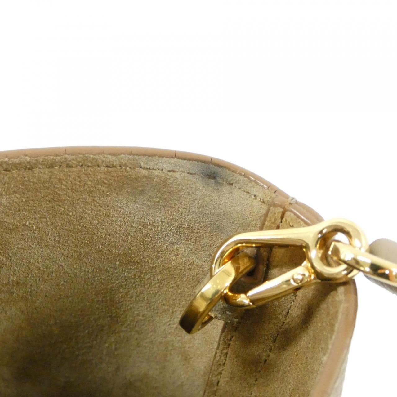 Loewe Pebble Bucket Mini AANBBBMX02 Bag