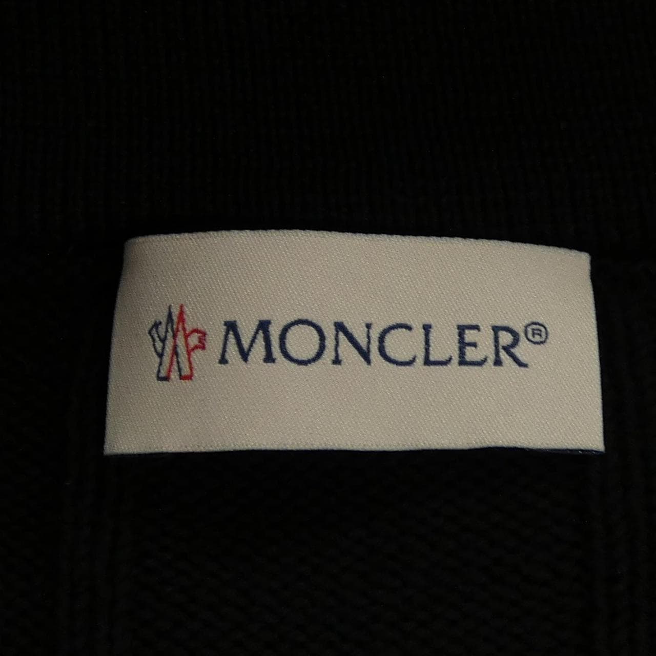 モンクレール MONCLER 20919B00001 ダウンジャケット