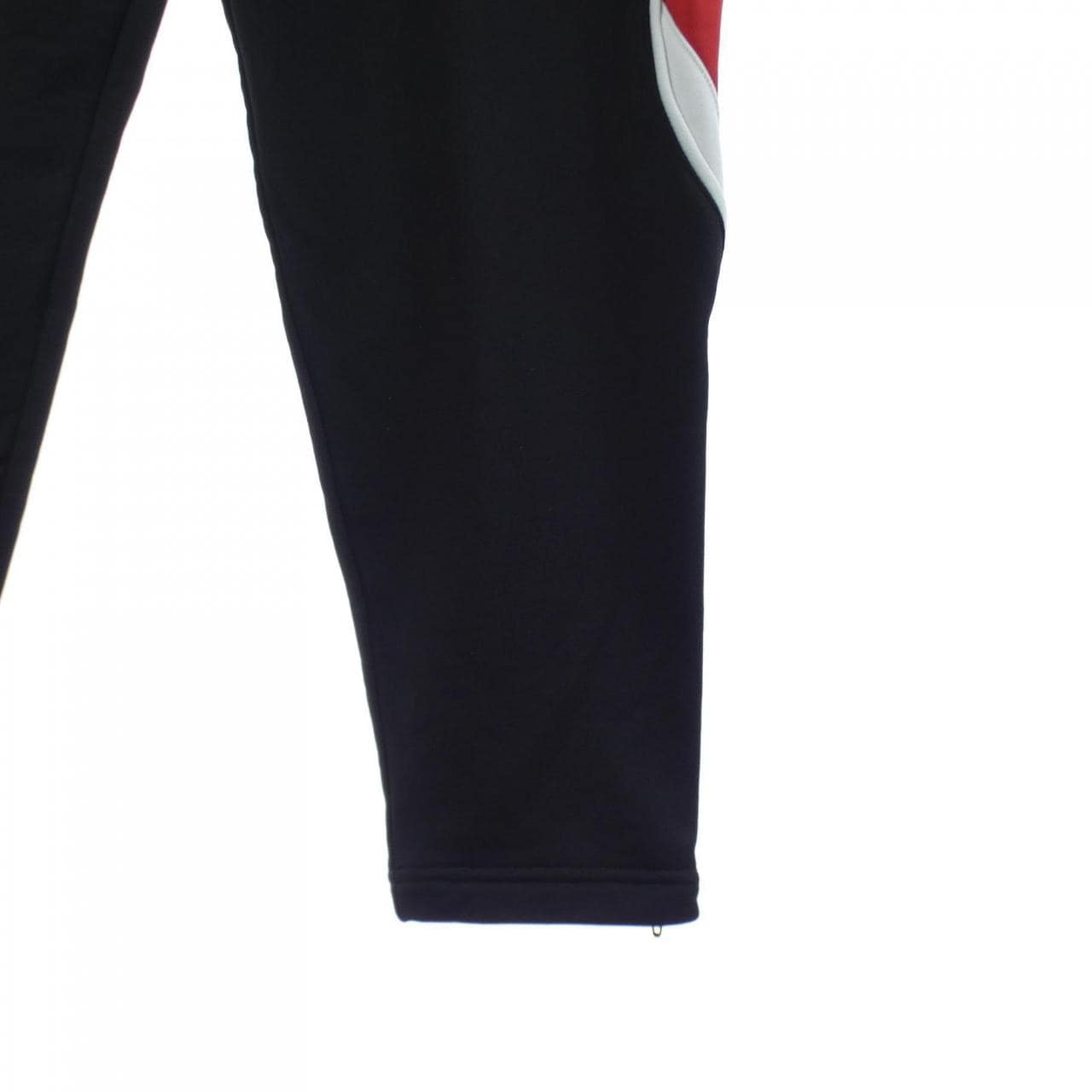 バレンシアガ BALENCIAGA PUMA 846989 TTVB2 パンツ