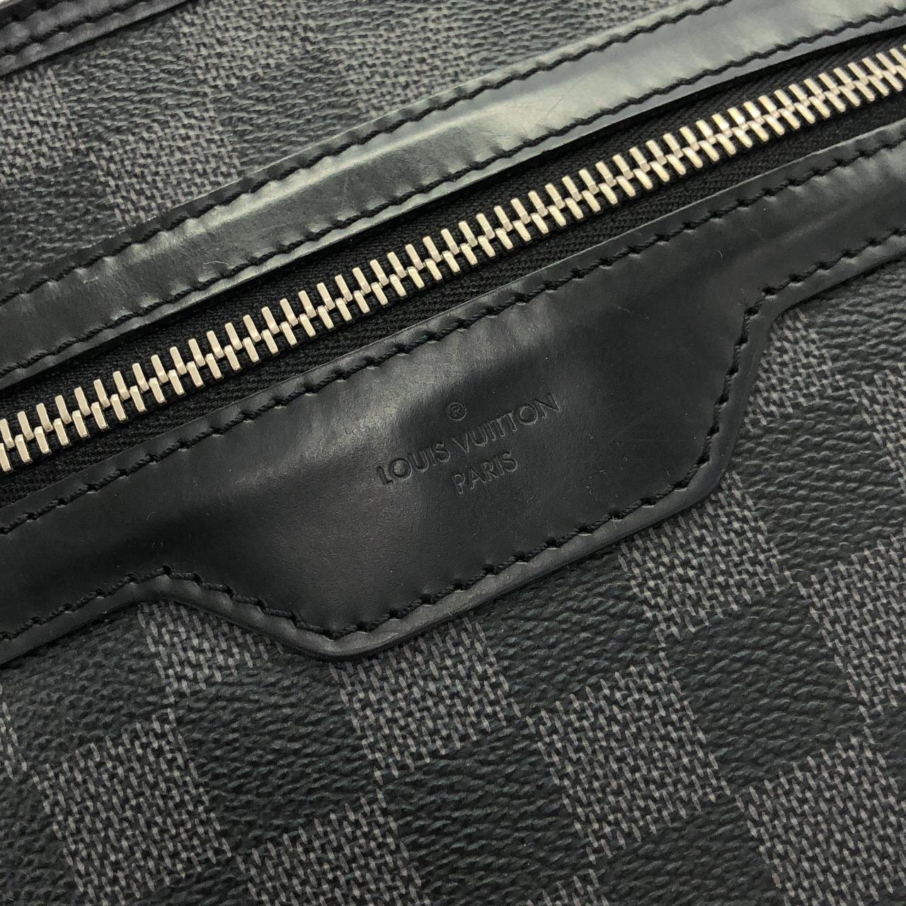 ルイヴィトン ダミエ グラフィット トマス N58028 ショルダーバッグ