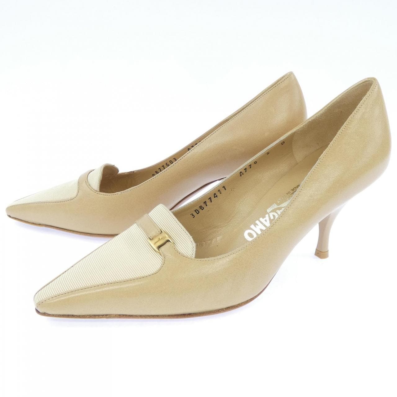 サルヴァトーレフェラガモ SALVATORE FERRAGAMO パンプス