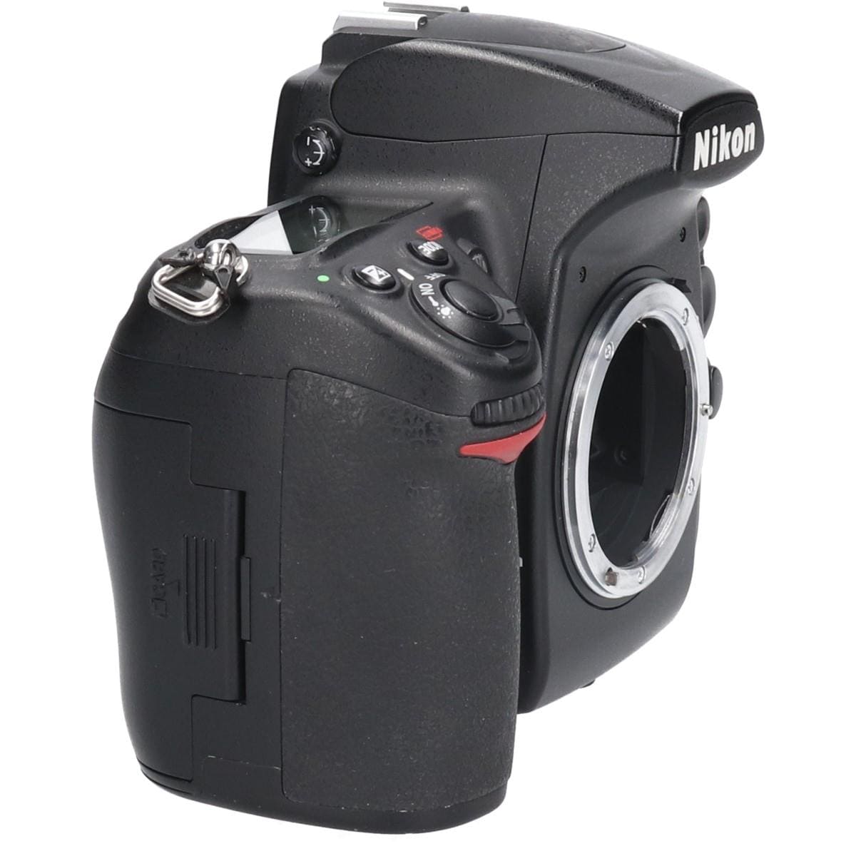 D700