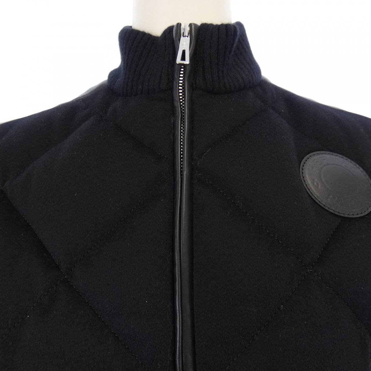 エルメス HERMES *17-7203 ダウンベスト