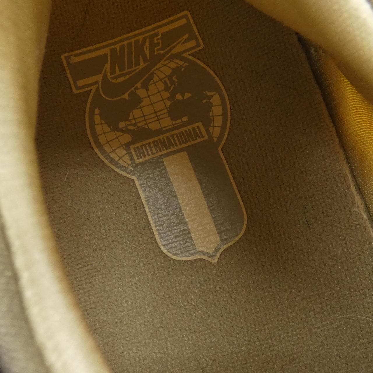 ナイキ NIKE DD1381-200 スニーカー