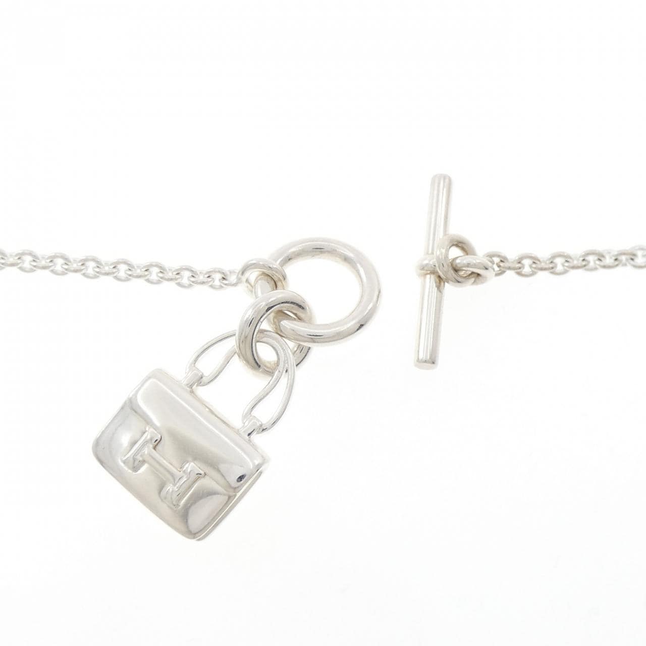 HERMES amulettes constance necklace
