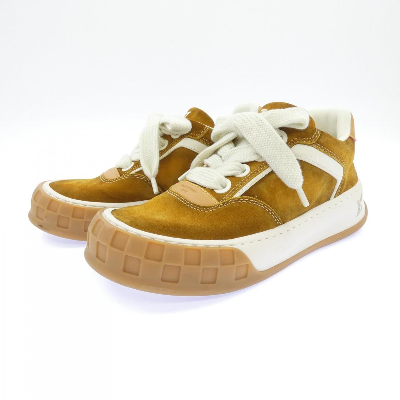 ルイヴィトン LOUIS VUITTON LVティルテッド スニーカー