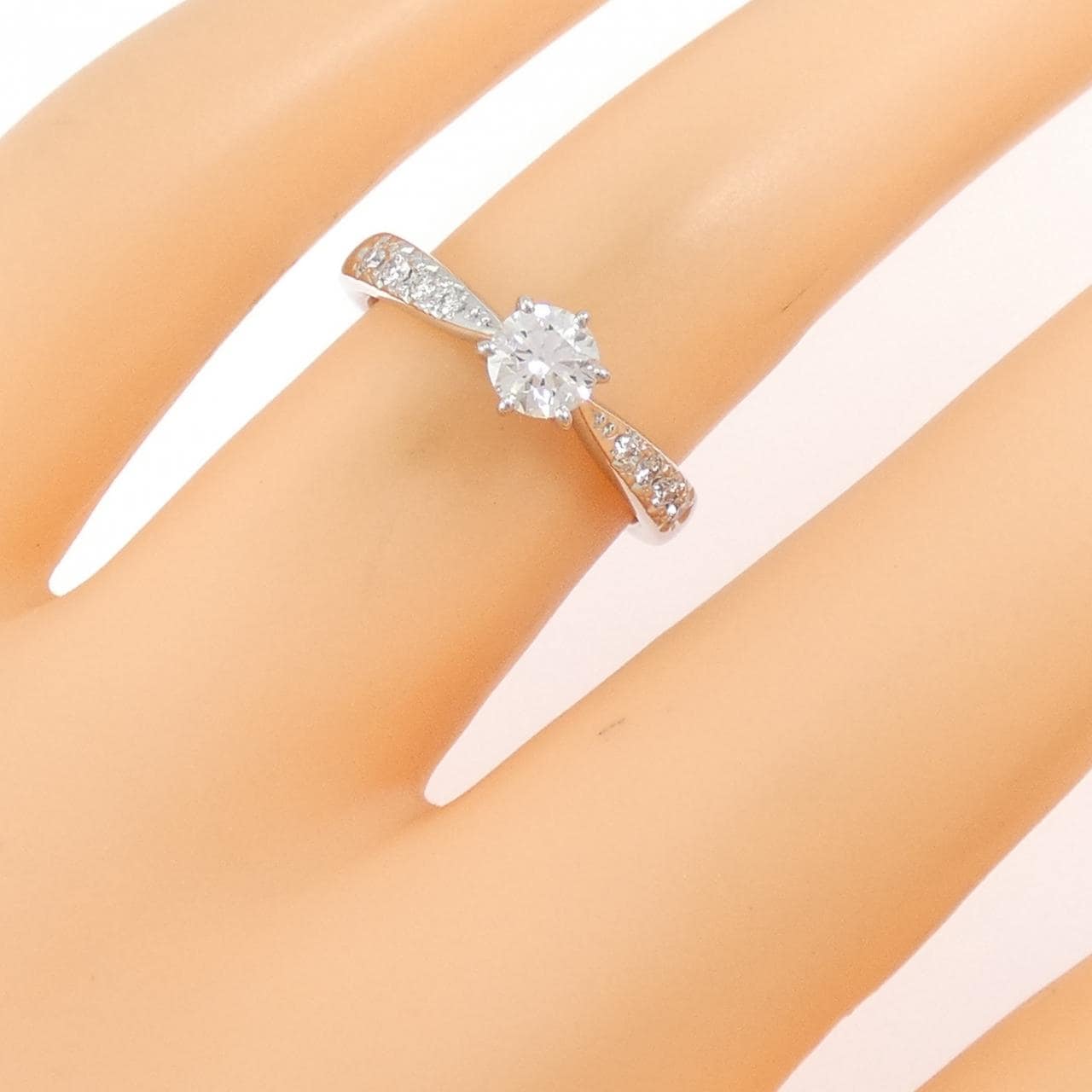 タサキ ピアチェーレ リング 0.32CT