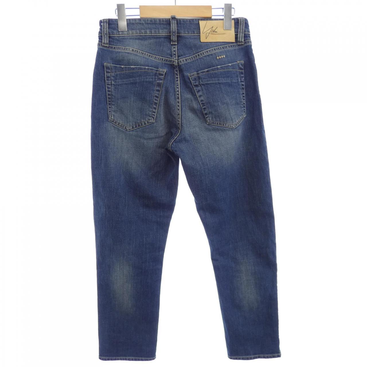 YCHAI jeans