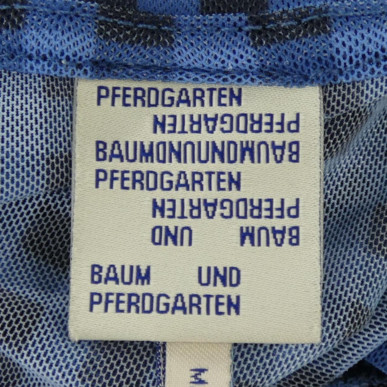 バウムウンドヘルガーデン Baum und Pferdgarten ワンピース