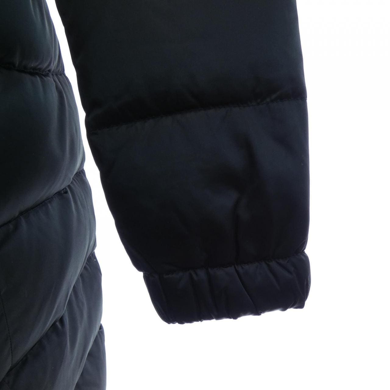 プラダ PRADA 28G062 R152 R0K ダウンコート