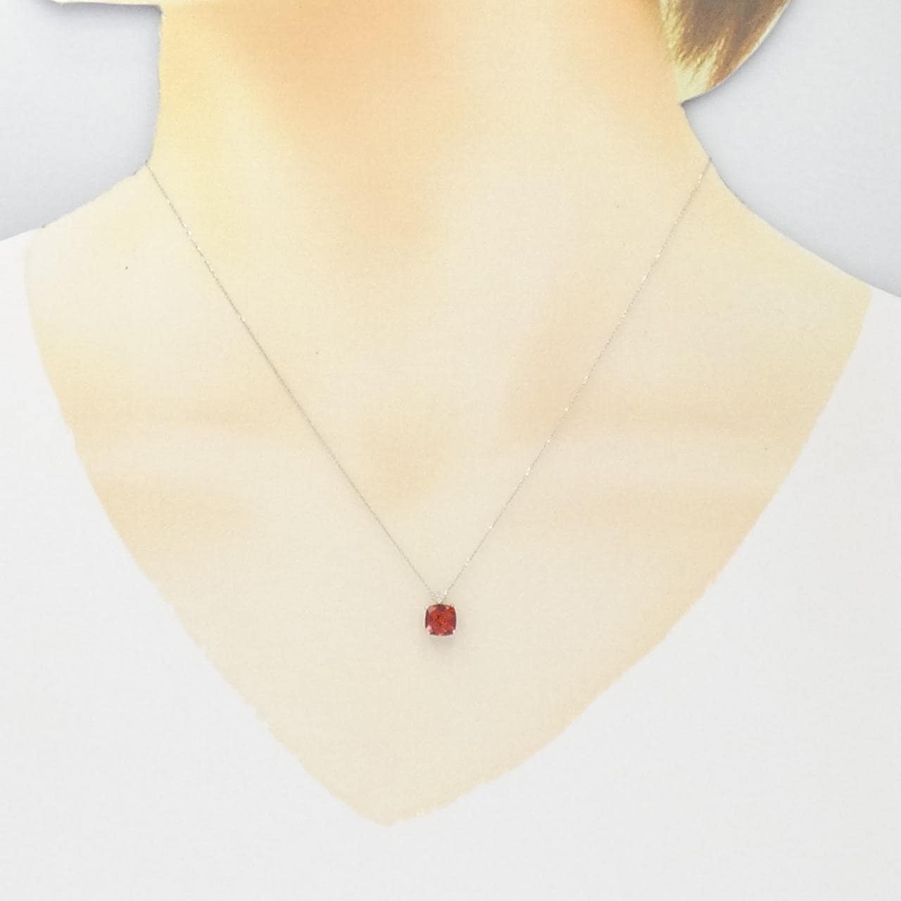 K18WG アンデシン ネックレス 0.68CT