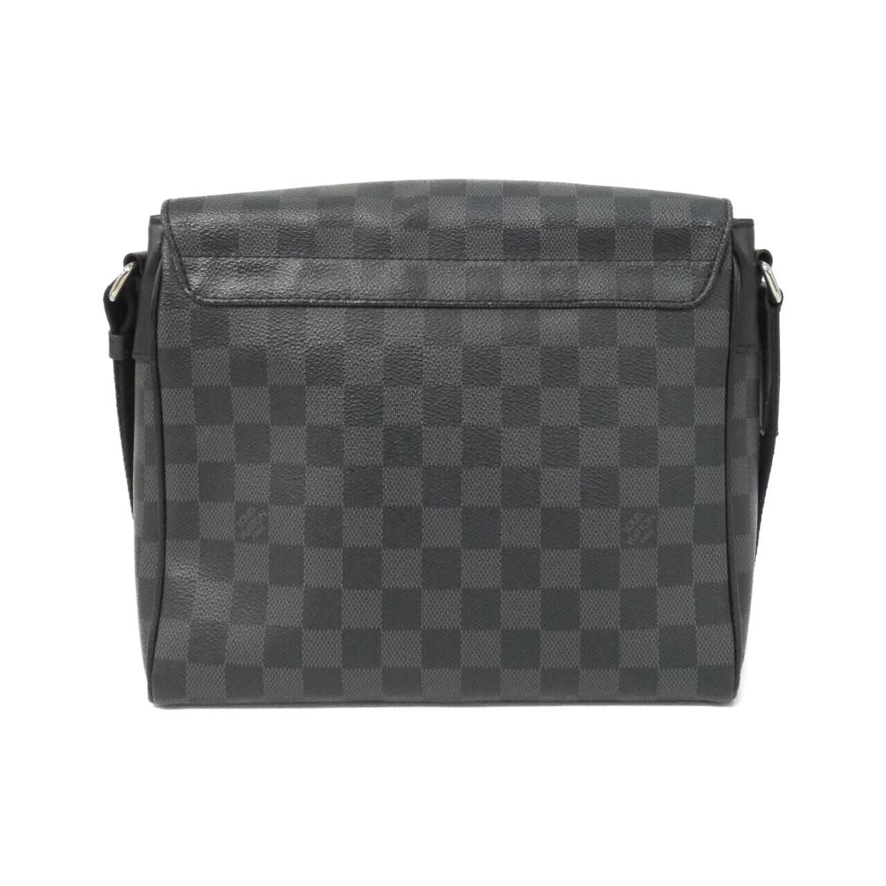 ルイヴィトン ダミエ グラフィット ディストリクト PM N41028 ショルダーバッグ