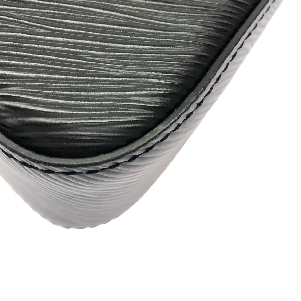 ルイヴィトン エピ マレリーニ M20998 ショルダーバッグ