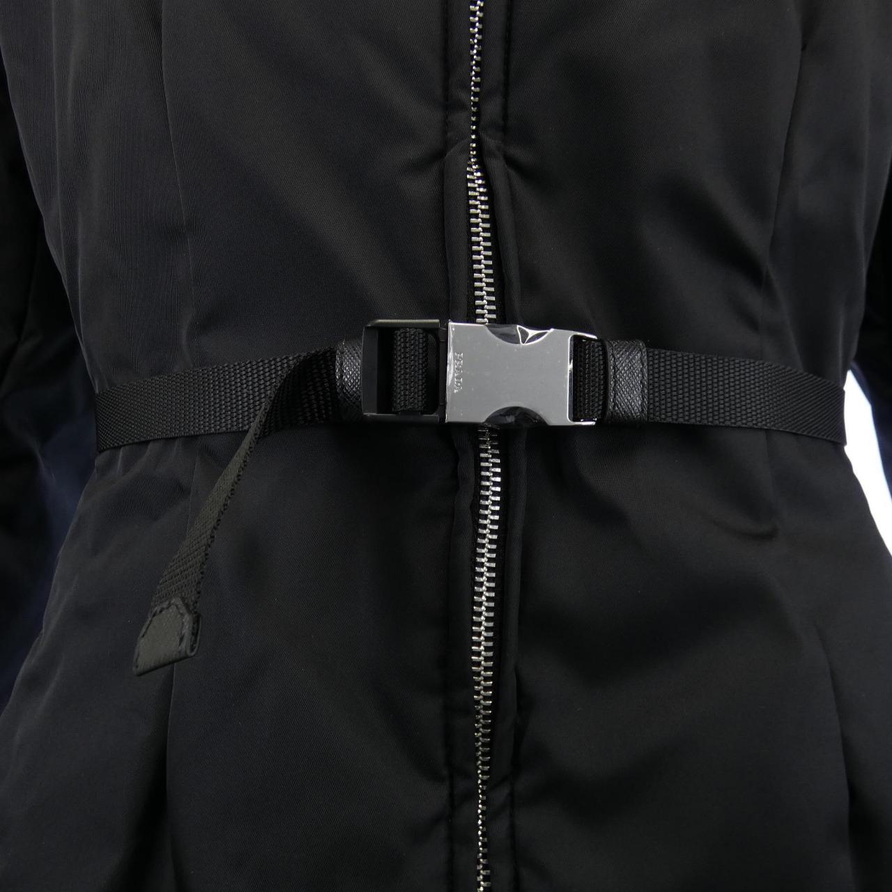 Prada Triangle Logo Down Coat 292077 S222 1WQ8