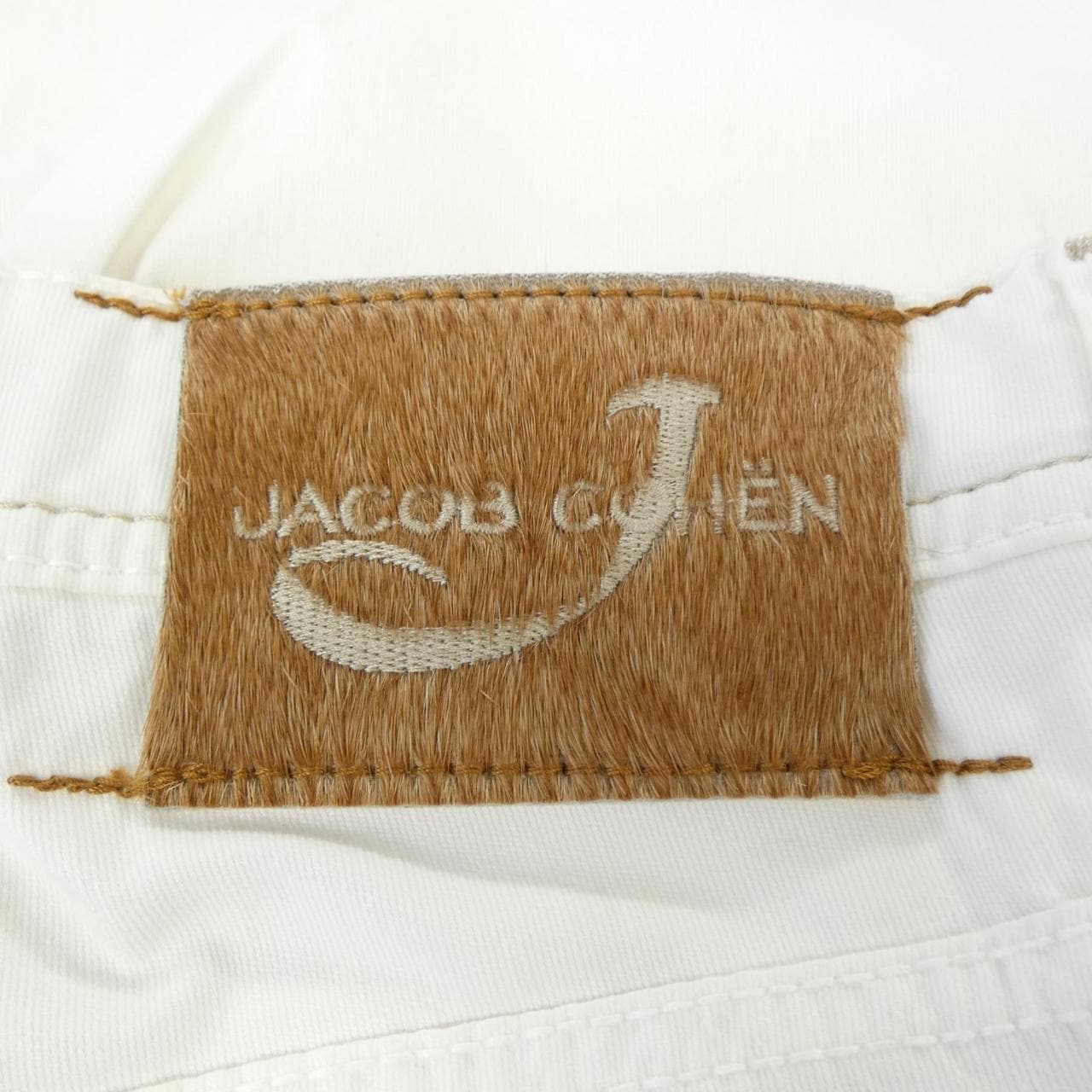 ヤコブコーエン JACOB COHEN ショートパンツ
