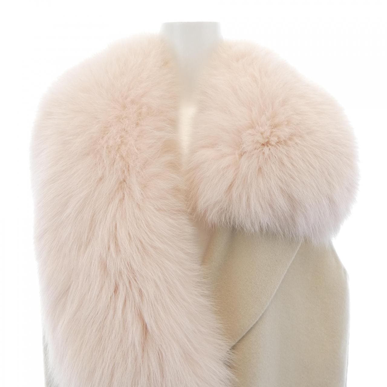 フェンディ FENDI FF9200 SW18 ロングベスト