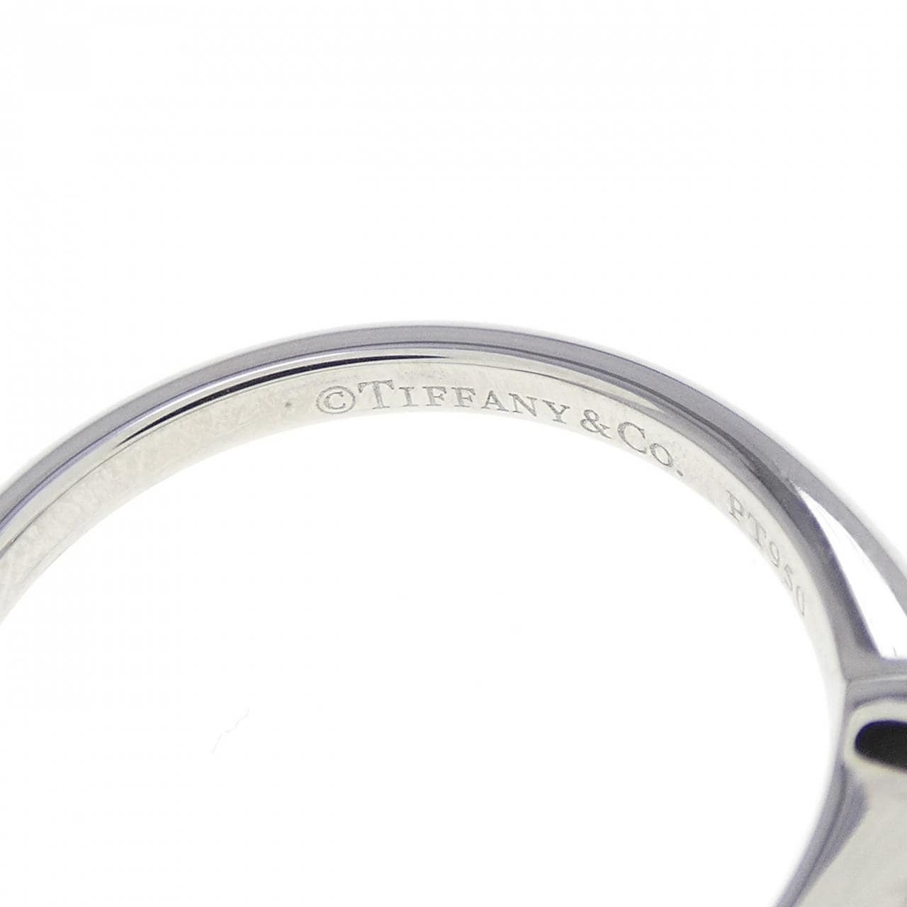 ティファニー クラシックソリティア リング 0.20CT