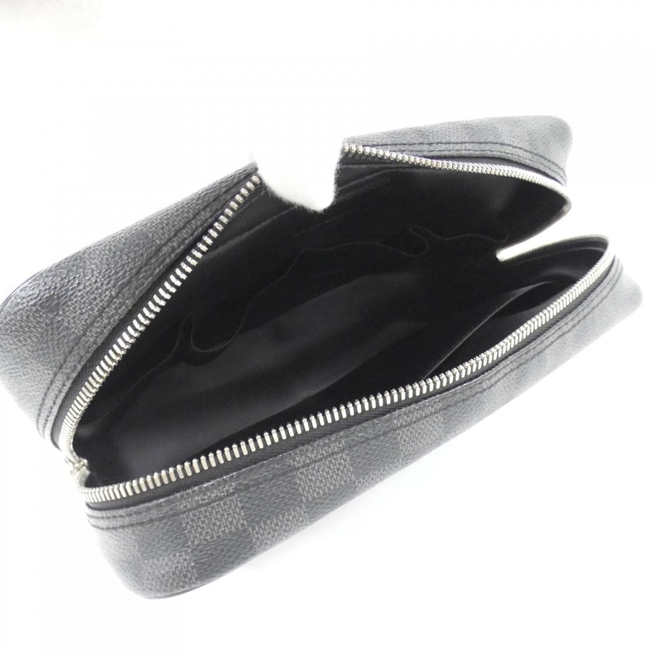 ルイヴィトン ダミエ グラフィット トゥルース トワレ GM N47521 ポーチ