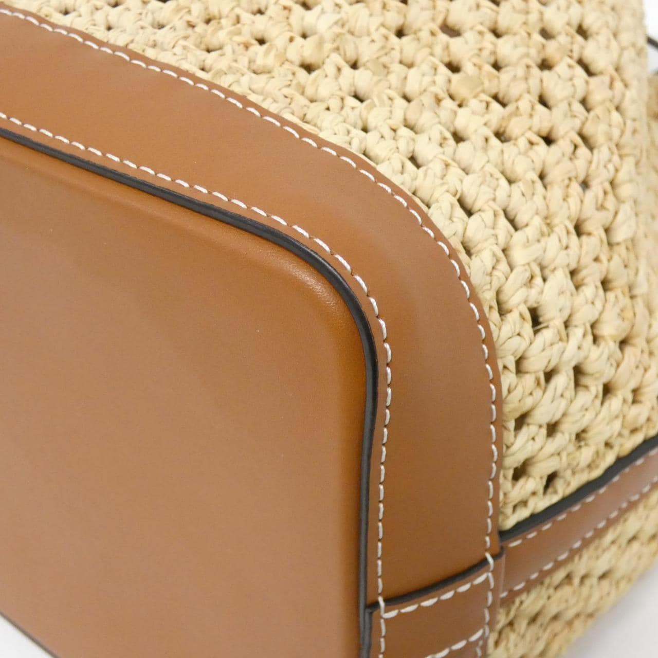 ルイヴィトン LVバイ ザ プール ノエBB M24722 バッグ