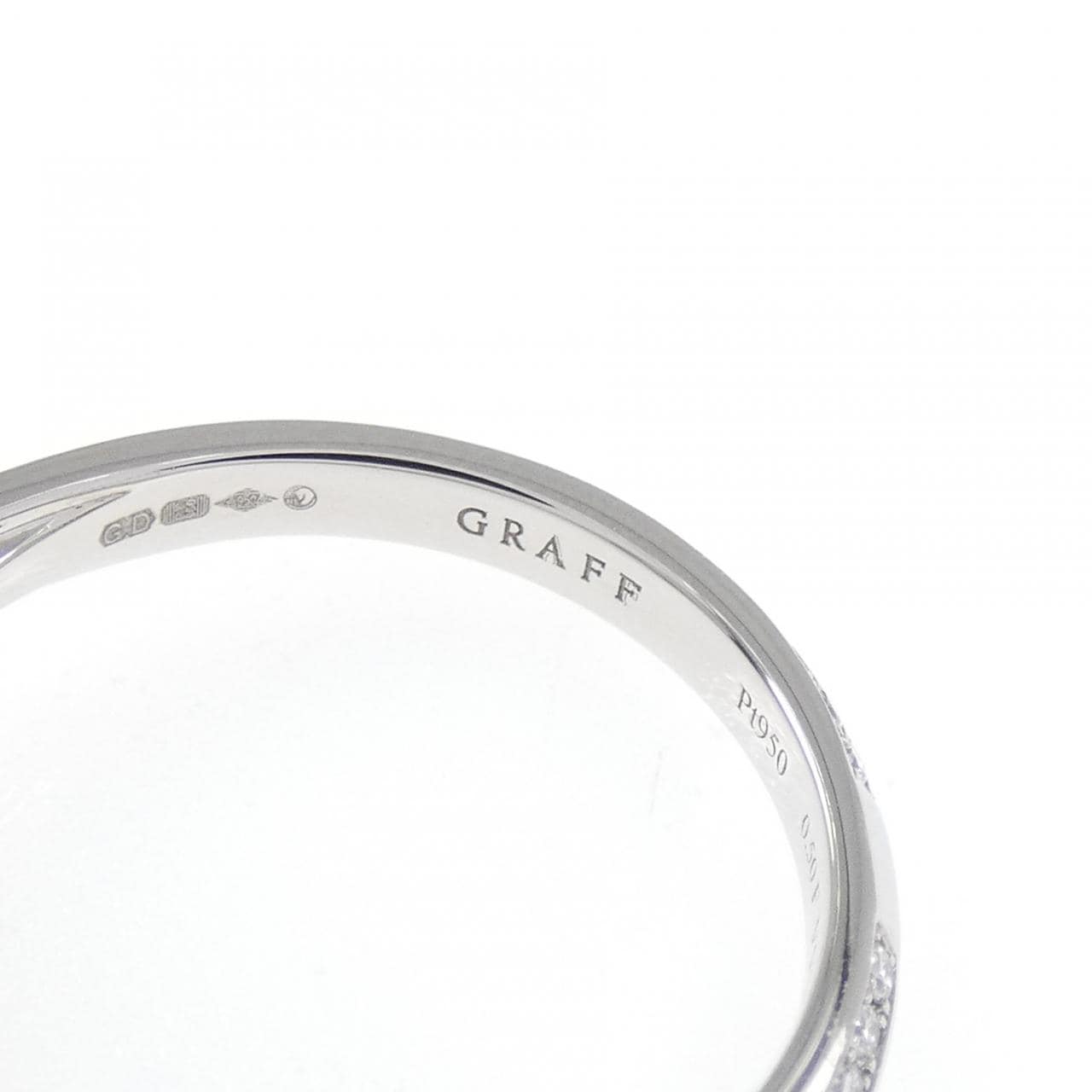 グラフ レガシー リング 0.50CT F VVS2 エメラルドカット