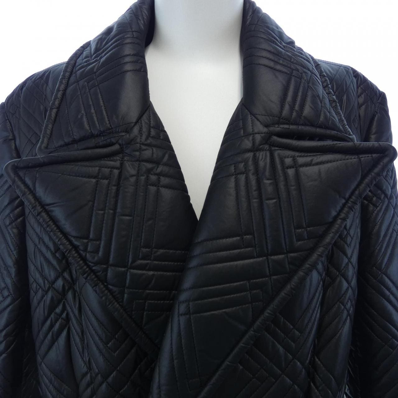 サンローラン SAINT LAURENT 661456 Y1D31 コート