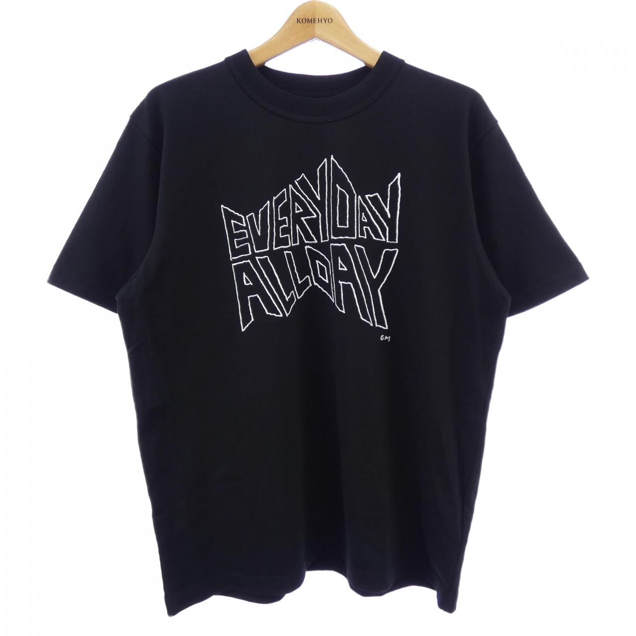 サカイ SACAI GEOFF MCFETRIDGE 26-01121S UNISEX Tシャツ