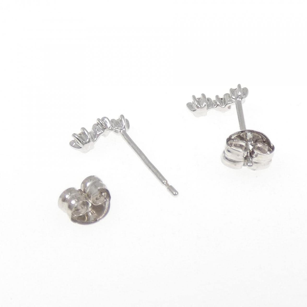 4゜C ダイヤモンド ピアス