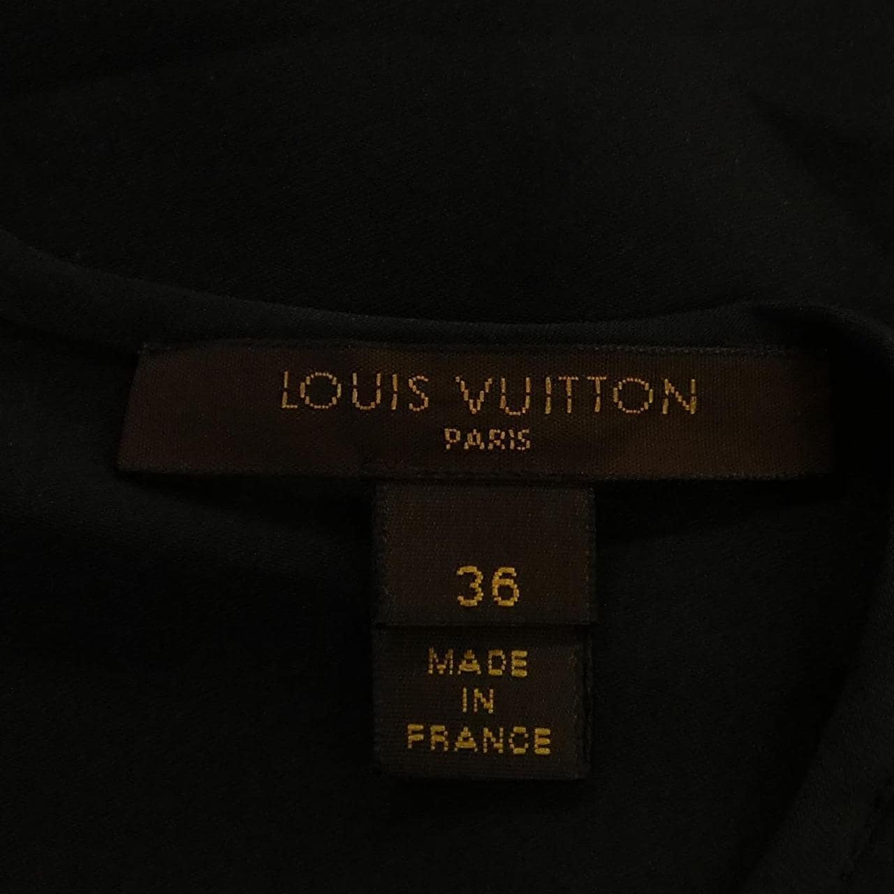 ルイヴィトン LOUIS VUITTON WJBL15SGQ トップス