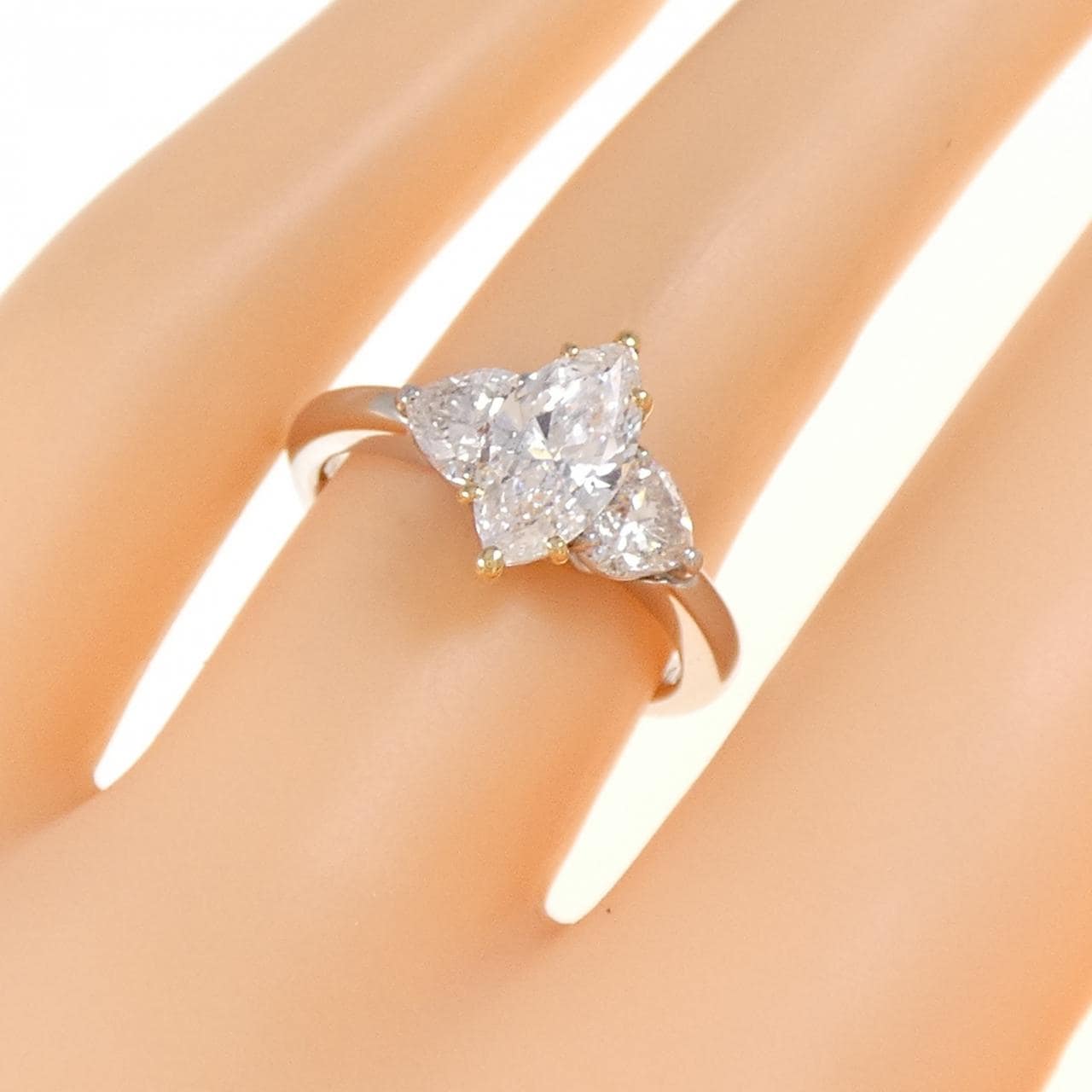 PT950/K20YG ダイヤモンド リング 1.003CT D SI2 マーキスカット