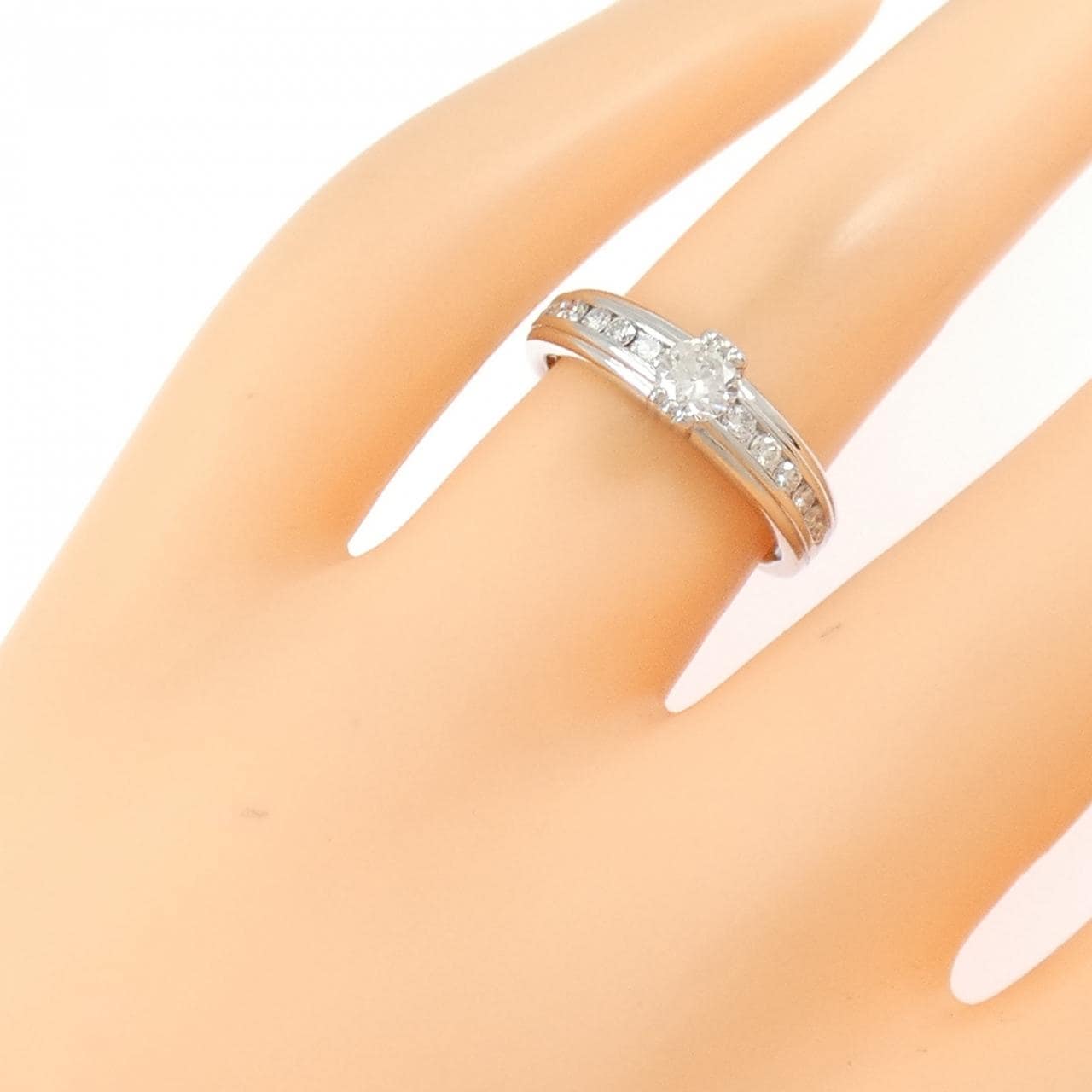PT900 ダイヤモンド リング 0.30CT