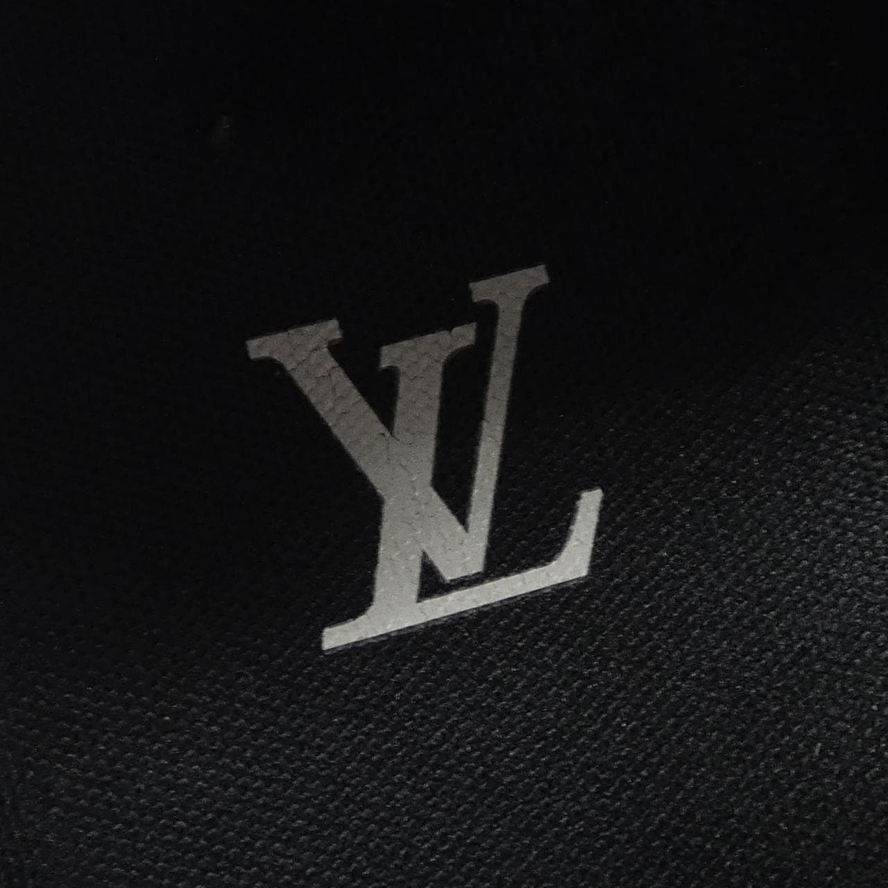 ルイヴィトン LOUIS VUITTON スニーカー