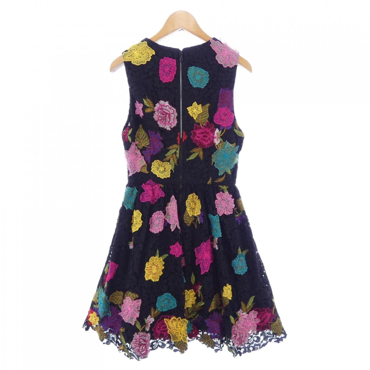 アリスアンドオリビア ALICE+OLIVIA ワンピース