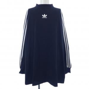 バレンシアガ BALENCIAGA Tシャツ