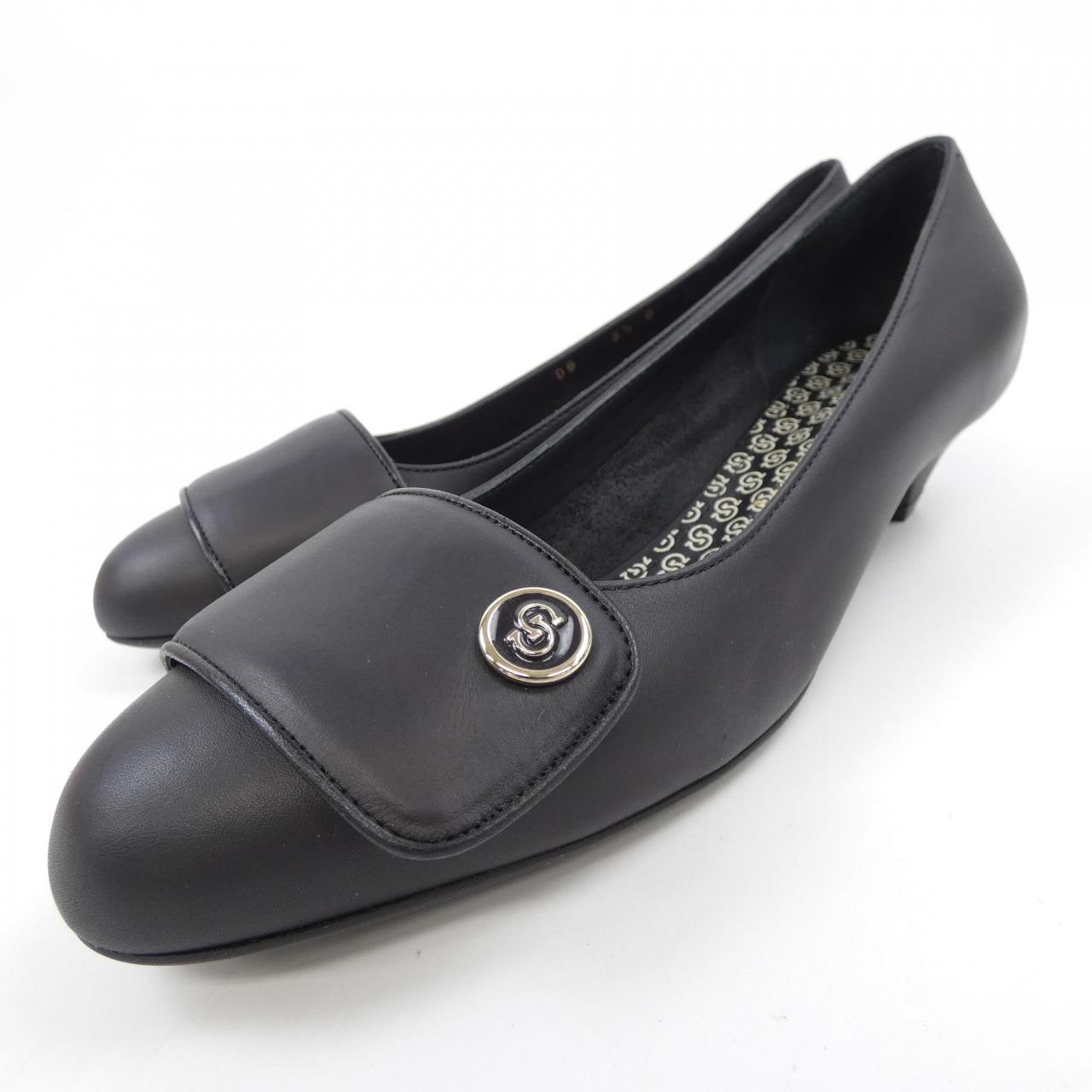 サルヴァトーレフェラガモ SALVATORE FERRAGAMO パンプス