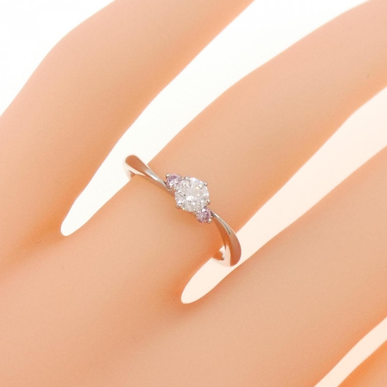 PT ダイヤモンド リング 0.218CT F VS2 EXT H&C