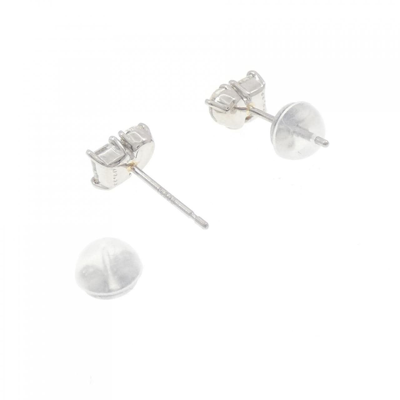 【新品】PT900 ダイヤモンド ピアス 0.66CT