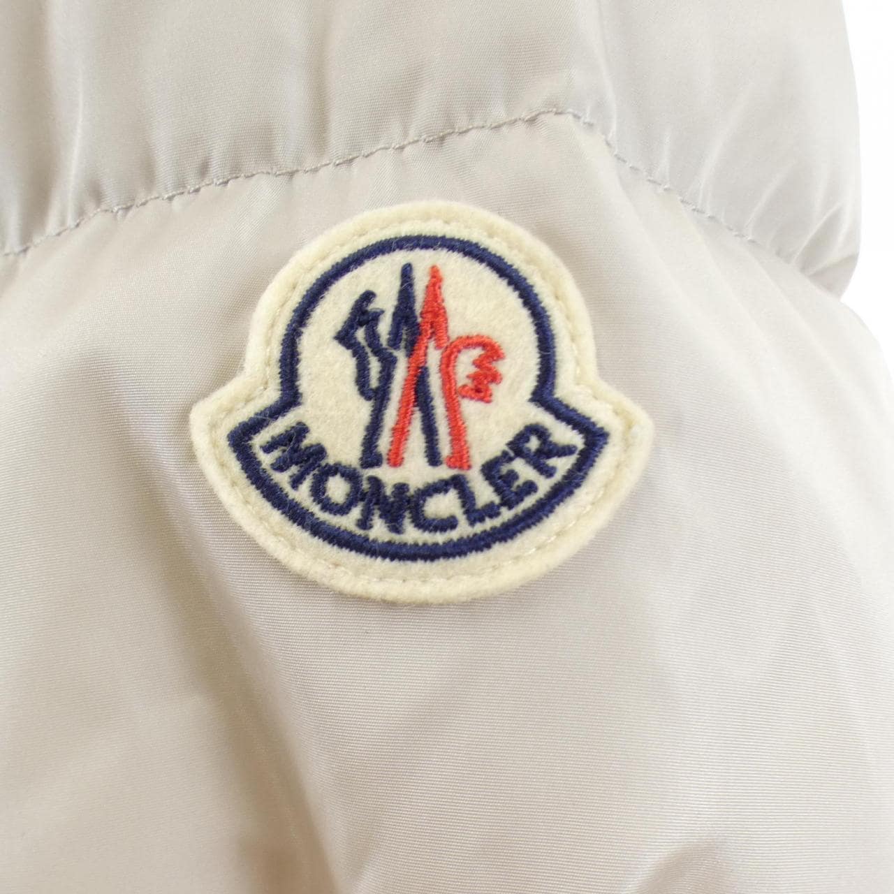 モンクレール MONCLER AVOCETTE ダウンコート