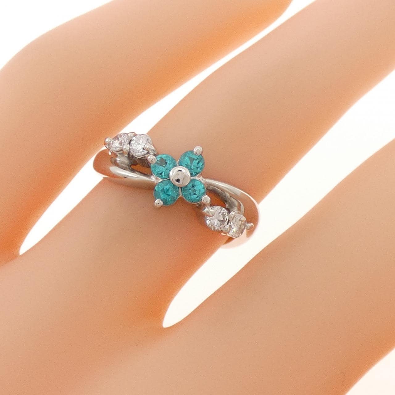 PT900 フラワー トルマリン リング 0.26CT