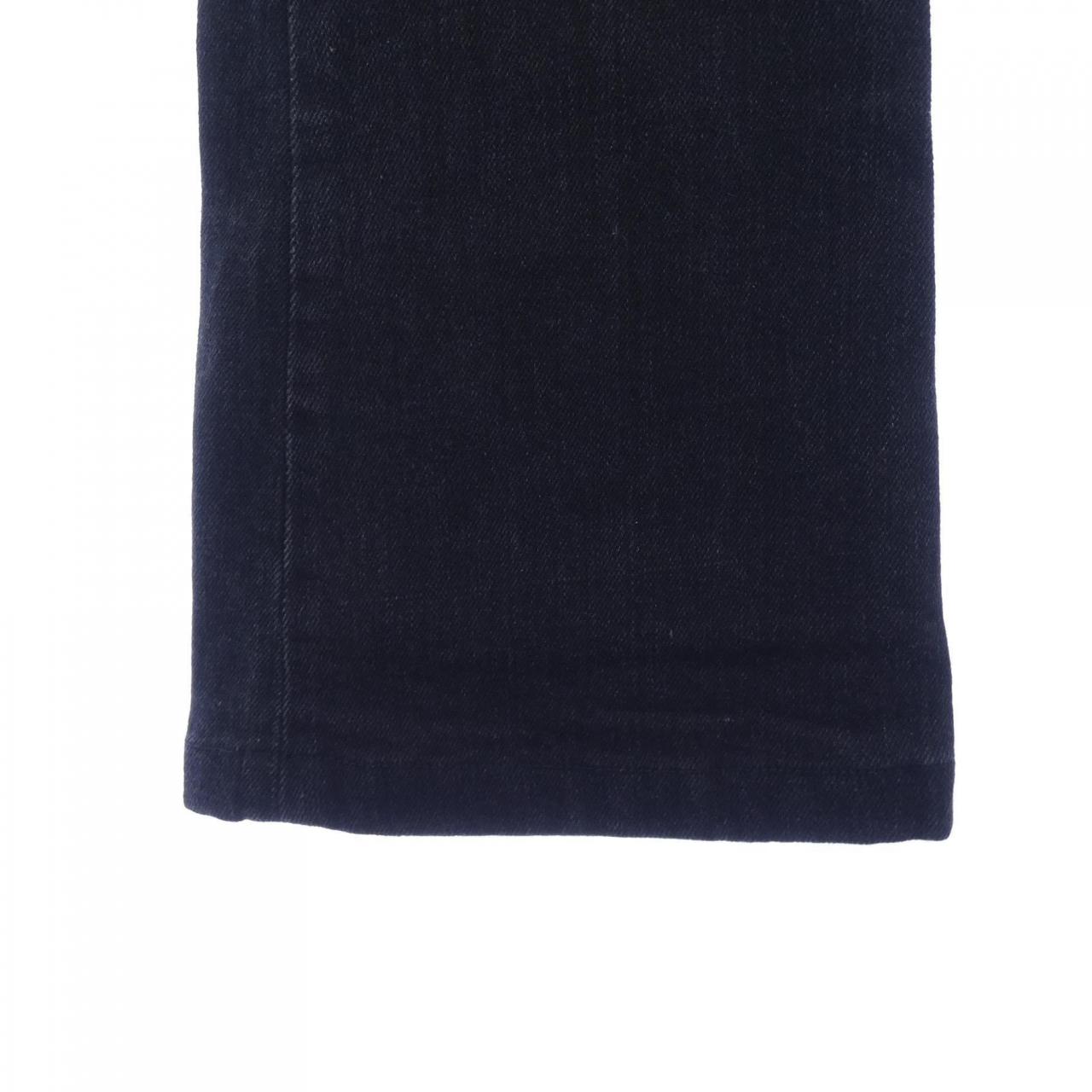 シャネル CHANEL P29333V19760 06A ジーンズ