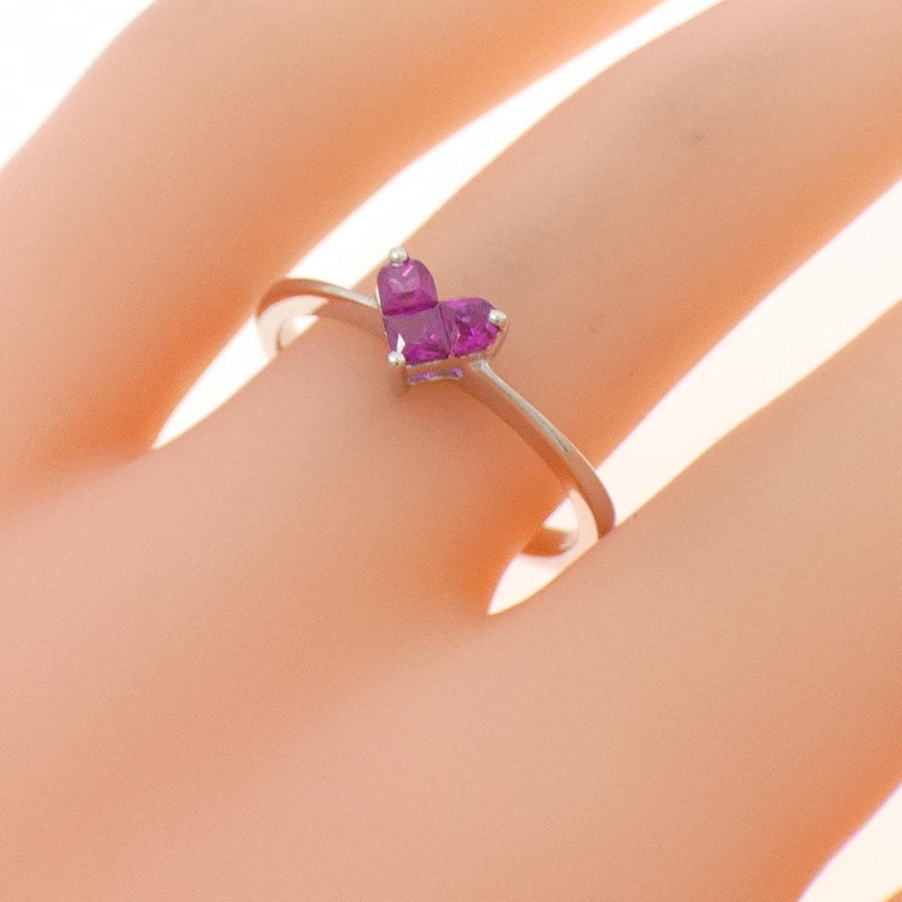 K18WG ハート ルビー リング 0.25CT