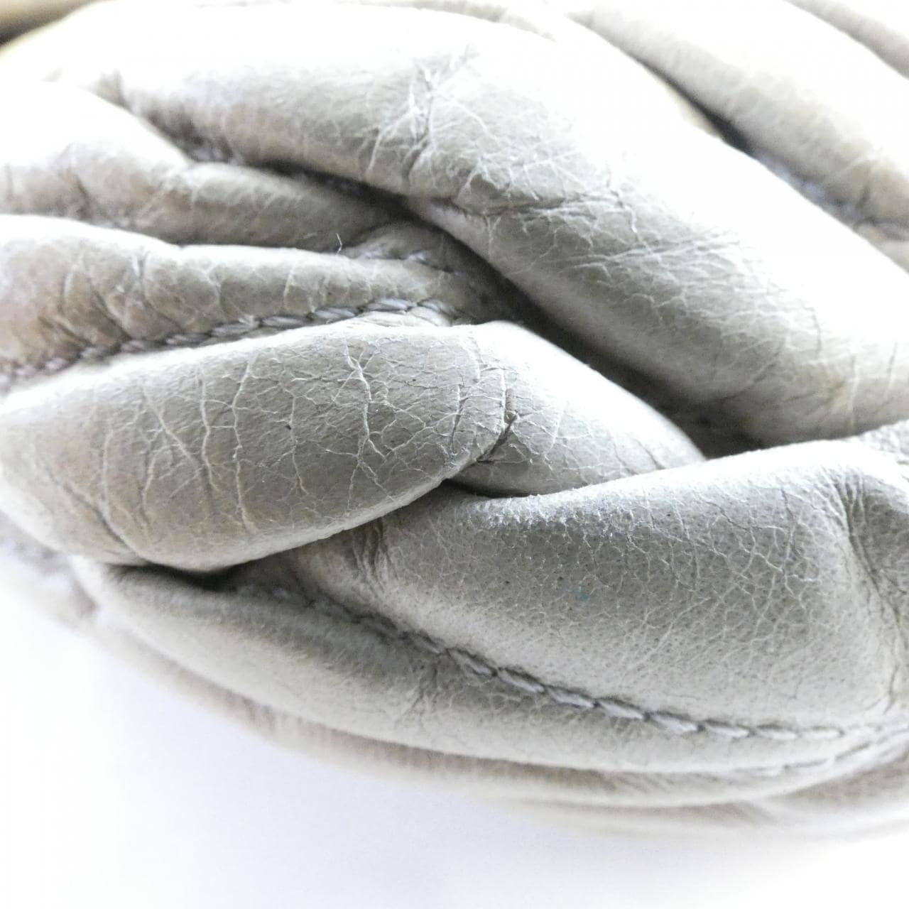 ミュウミュウ ショルダーバッグ