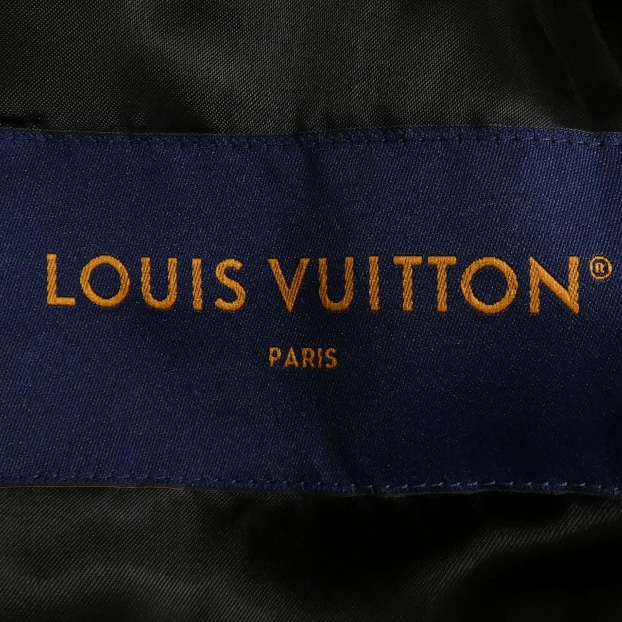 ルイヴィトン LOUIS VUITTON LVSEデボスモノグラムミックスレザーブルゾン HML40EZDA レザージャケット