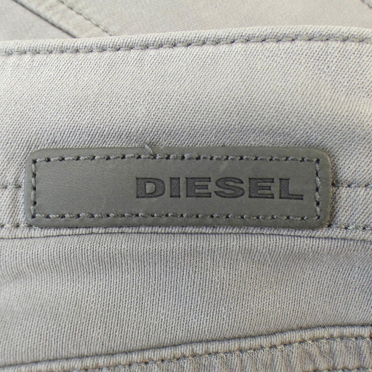 ディーゼル DIESEL ジーンズ