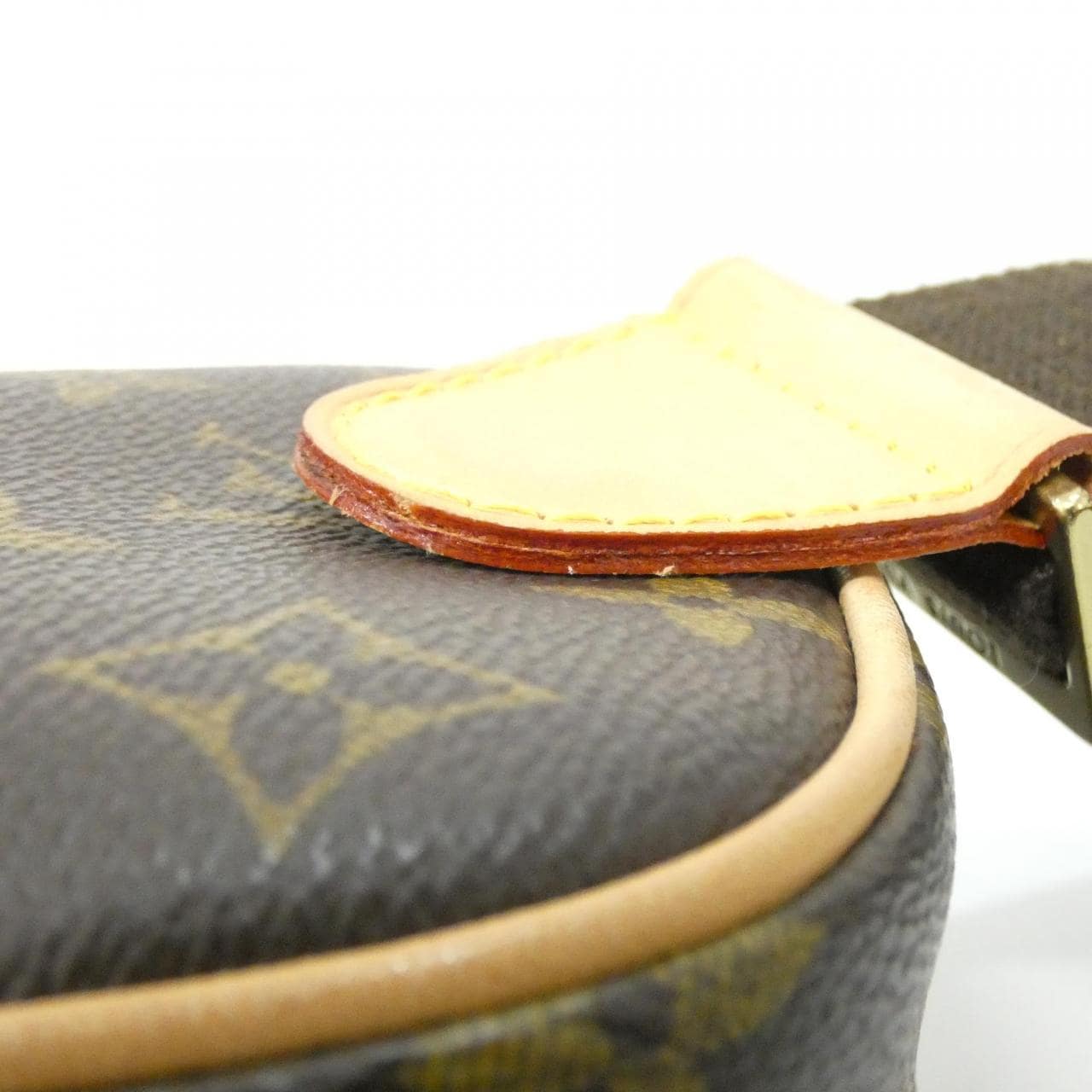 LOUIS VUITTON Monogram Pochette Ganju M51870 肩包