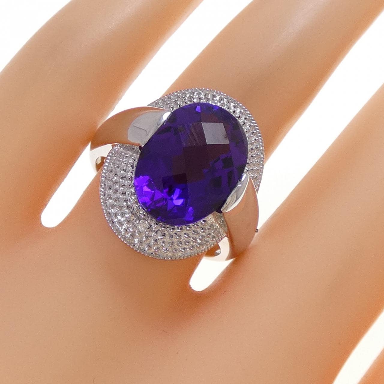 585WG アメジスト リング