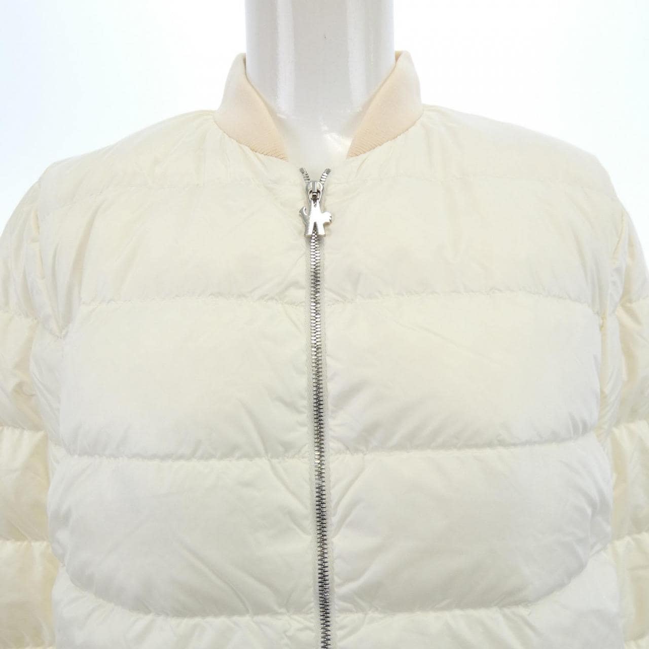 モンクレールガムルージュ MONCLER GAMMEROUGE JASMIN ダウンコート
