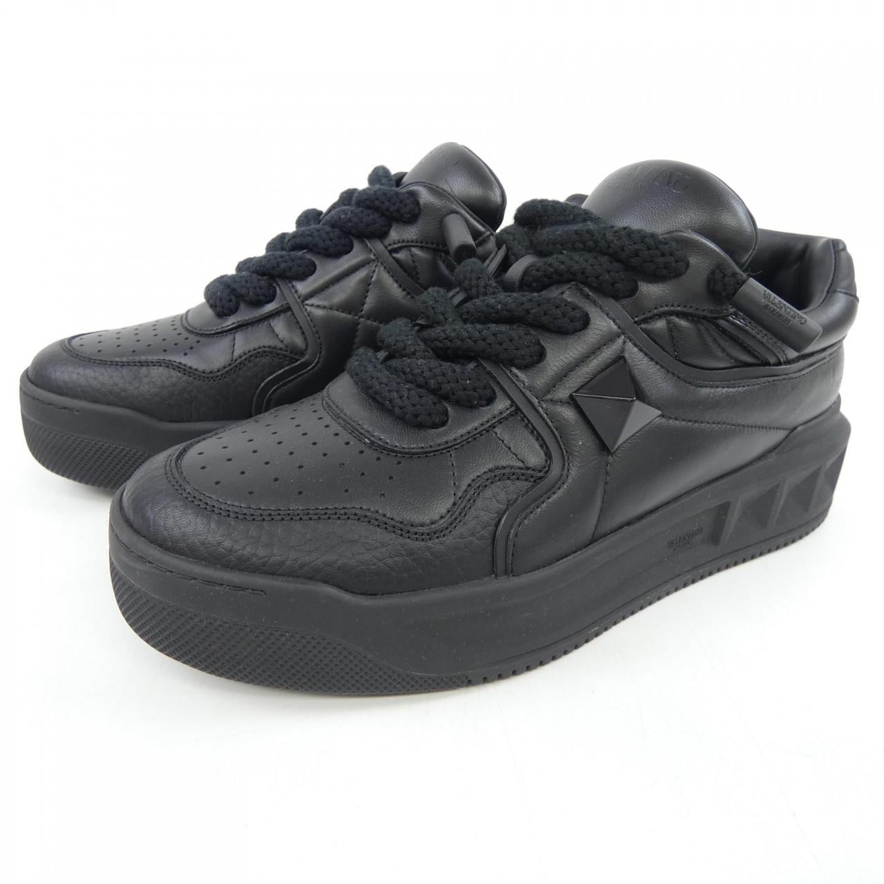 ヴァレンティノガラヴァーニ VALENTINO GARAVANI SZG37Y2 スニーカー